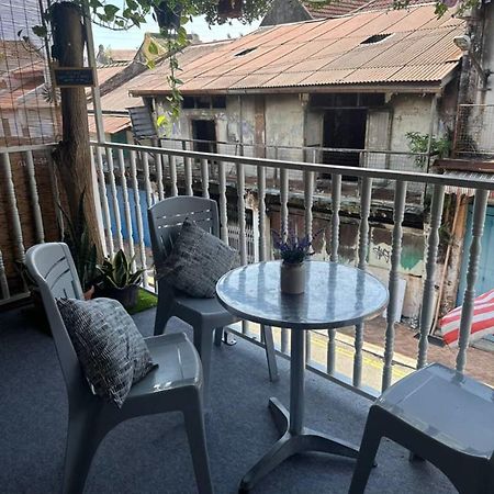 Spot On 90898 Kasturi Alley Guest House & Cat Hotel Malacca Exterior photo